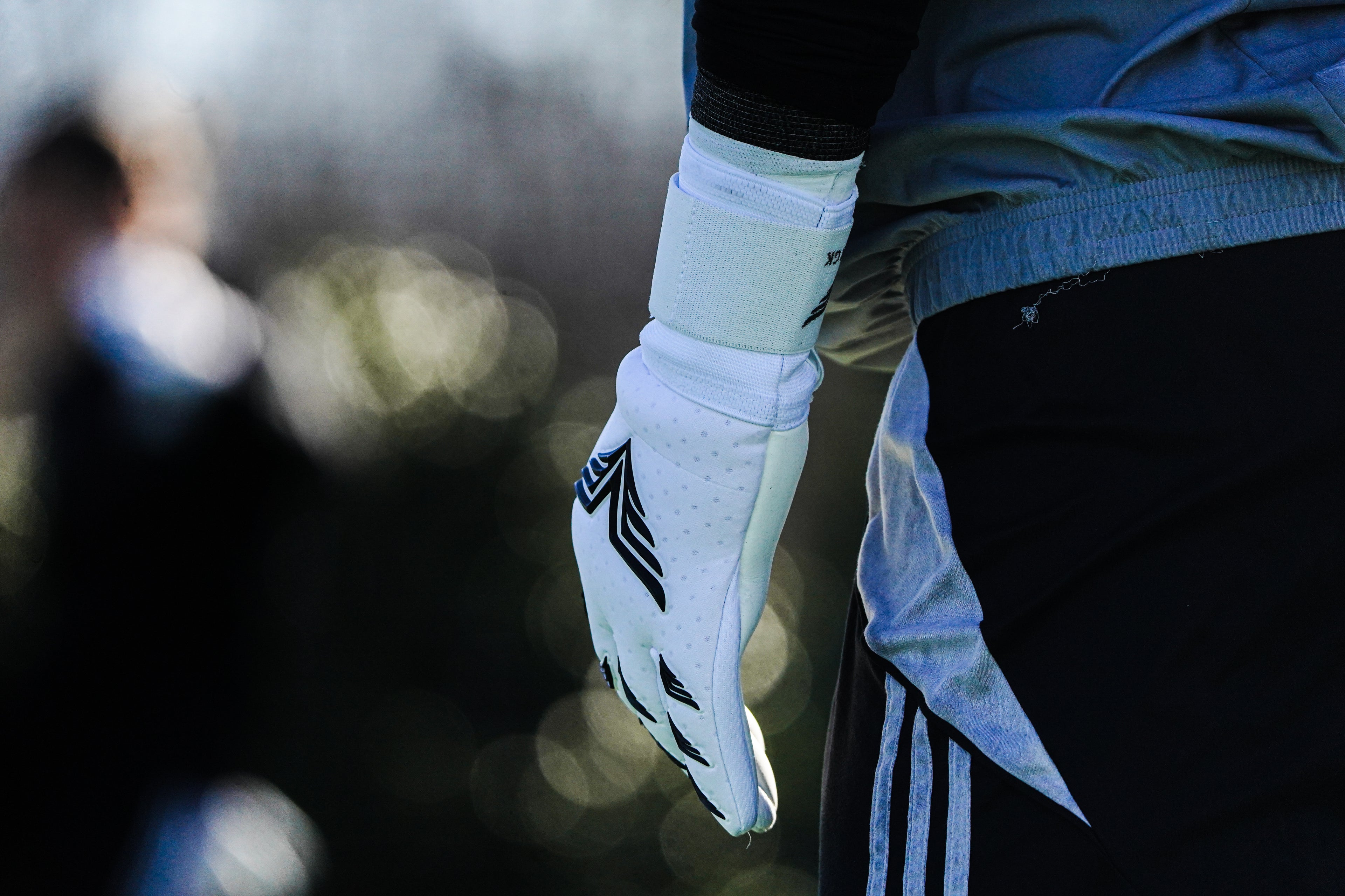 Volar First Flight - White